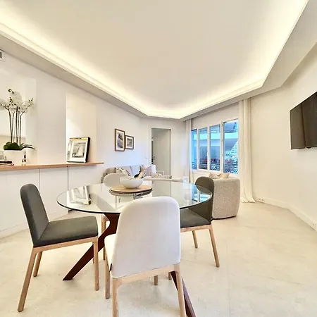 Lejlighed 2 Bedrooms & 2 Bathrooms - 24p2